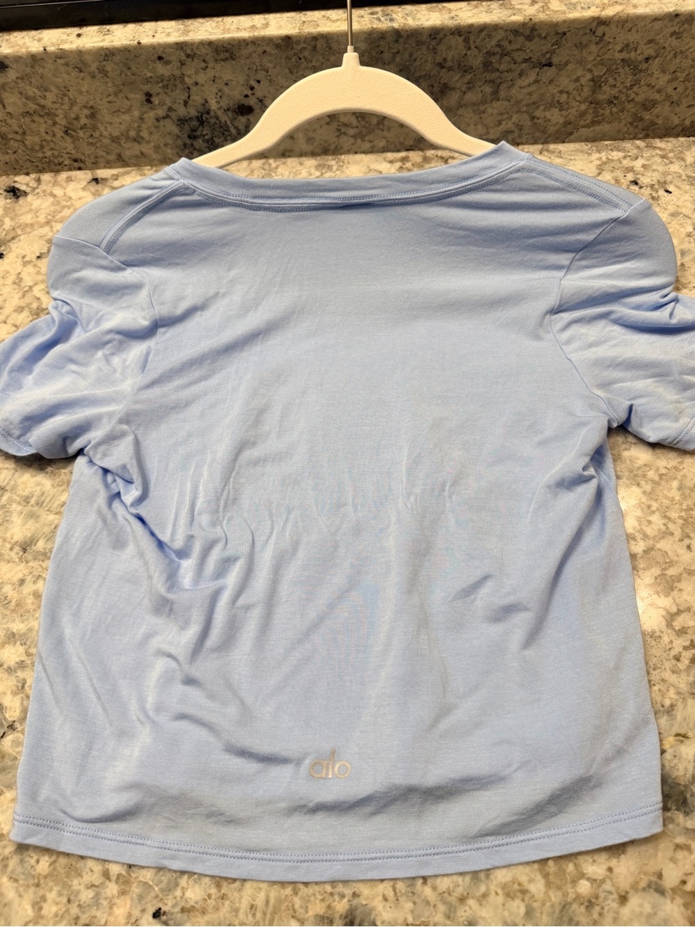 ALO Yoga Cropped All Day Short Sleeve - Picture 3 of 3